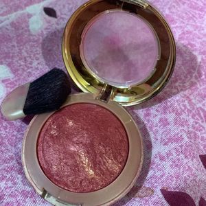 Milani Blush With Bluser