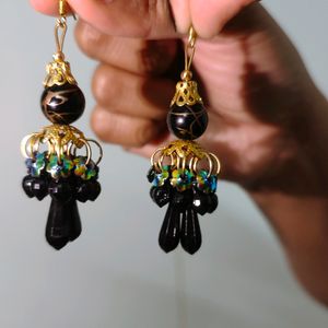 Black Dangling Earrings