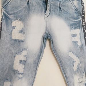 Scratch Jeans