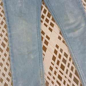 Denim Jeans And Casuals Mid Rise Jean