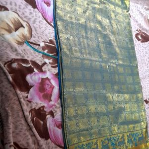 Kanchi Pattu Saree