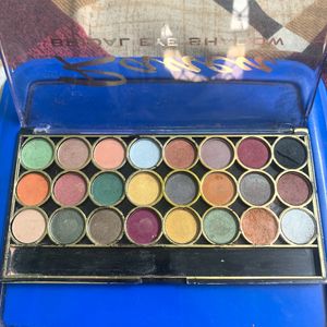 Ranen Eyeshadow Palette