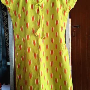 Women Straight Kurta (Green)