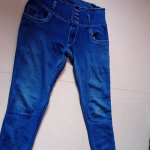 Ankle length Navy Blue Jeans