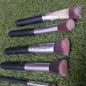 Makeup Brushes