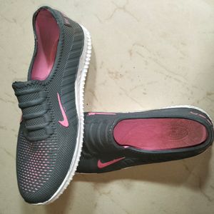 Rain Shoes (Women)