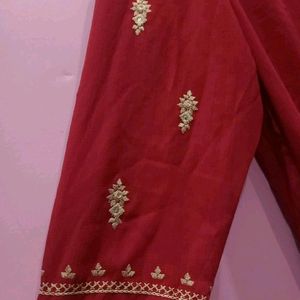 Svarna Embroidery Kurta