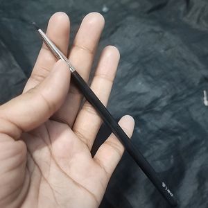 Eyeliner Brush