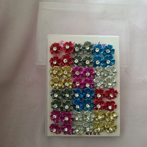 Women's Stud- Earings Pack Of 24