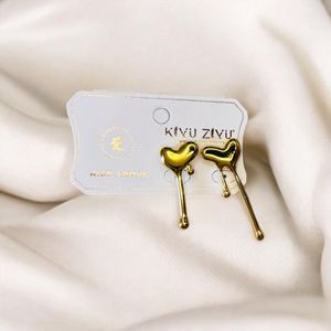 Anti-tarnish stud earrings