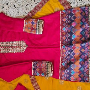 Embroidery Ethnic Suit