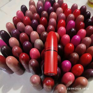 MAC LIPSTICK