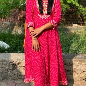 Magenta Pink Color Set With Chiffon Duppata