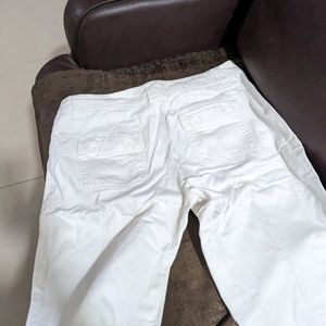 WHITE  34 INCHES and 3/4 TROUSER CASUAL