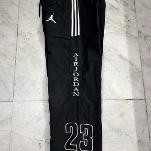 AIR JORDAN BLACK STRAIGHT FIT TRACK PANTS