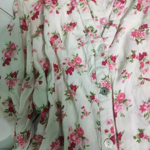 U.S.POLO ASSN.Women Floral Print Shirt .