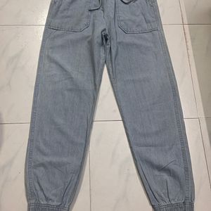 Combo jogger’s Jeans And Top