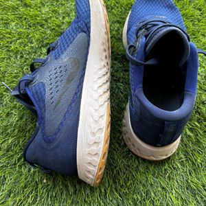 Discounted Nike Men Shoes