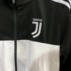 ADIDAS JUVENTUS BLACK AND WHITE TRAINING JACKET