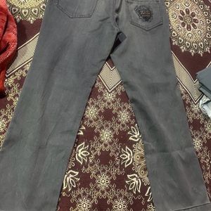 Loose Fit Jeans Balck Slightly Used But Good In Co