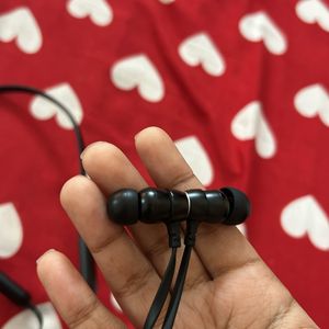 Boat Rockerz 255 Pro Earphones