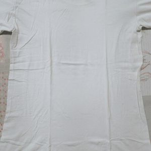 White tshirt for women