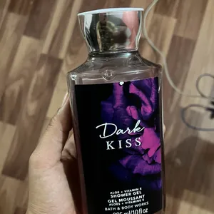 Bath And Body Works - Dark Kiss