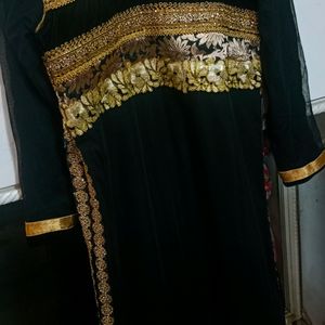 Kurta And Dupatta Set..One Time Wore