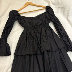 CINDRELLA BLACK DRESS