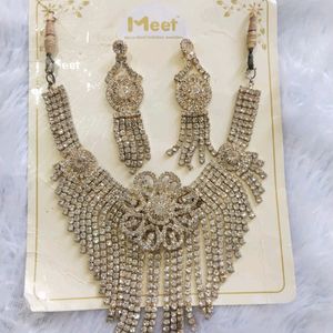 White Stones Studded Diamond Imitation Jewellery