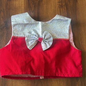 6-8yrs Set of crop top and box pleat skirt