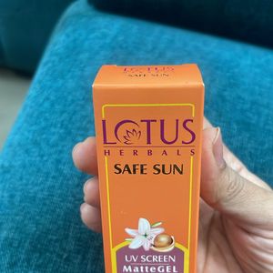 Lotus Herbals Mattegel Sunscreen