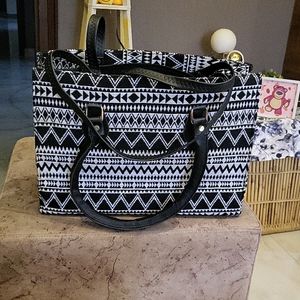 Geometrical Print Handbag