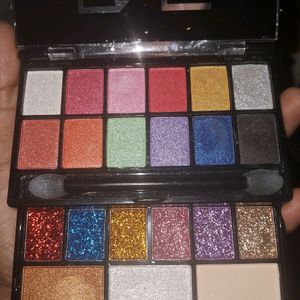 All In One  Eyeshadow