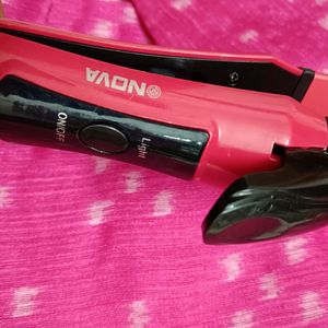 NOVA Hair Colour And Straightener