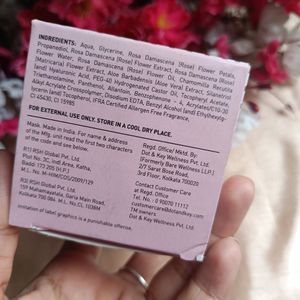 Dot&Key Rose Resurfacing Gel Mask