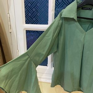 Green Blaoon Sleeves Top