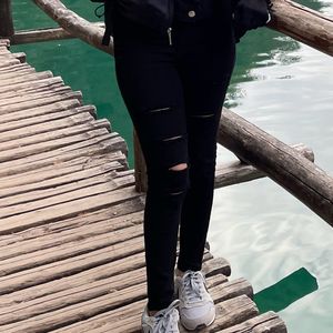 H&M Black Skinny Ripped Jeans