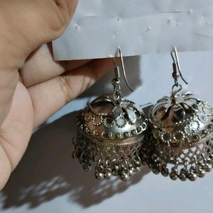 Earrings (Jhumka)