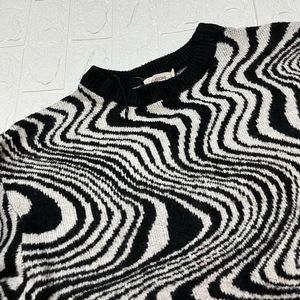 Black Zig Zag Sweater