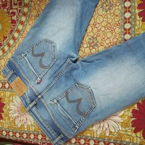 One Sided Rugged Jeans