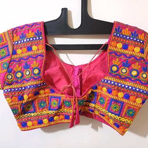 💥🆕️ Multicolour Heavy Embroidered Blouse