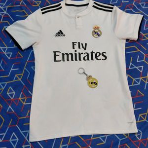 Adidas Real Madrid White Jersey + Key Chain ⚽