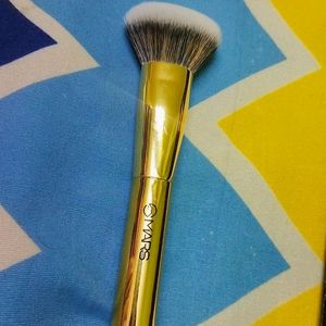 Bronzer Brush