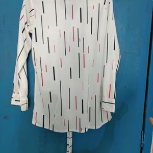 White Shirt With Knot For Women