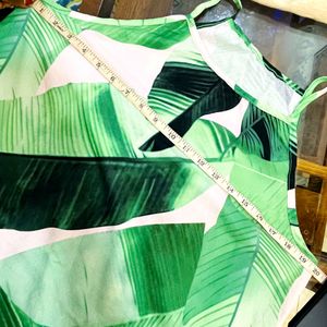 Price Drop ✅ | XL Green tropical dress 👗