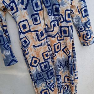 Women Front Cutted Kurti