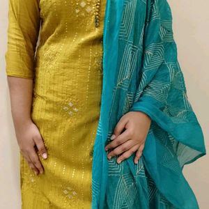 Kurti Pant And Dupatta