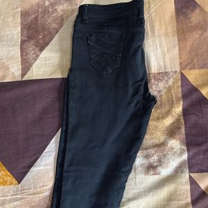 Women’s Black Jeans