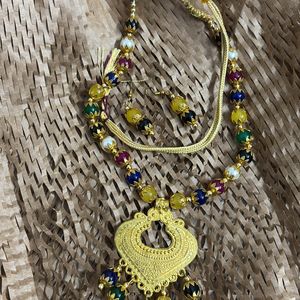 Multi-colour Necklace Set